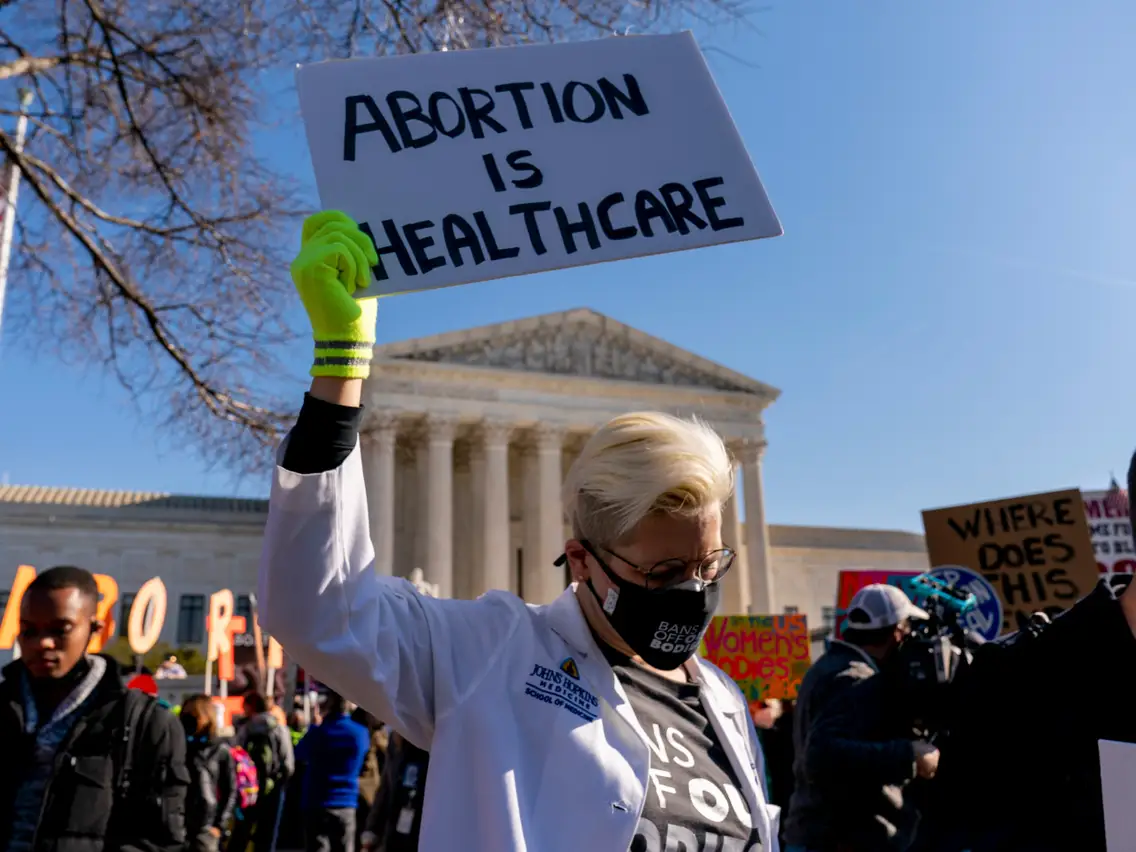 BREAKING NEWS: Supreme Court overturns Roe v. Wade, ending right to abortion