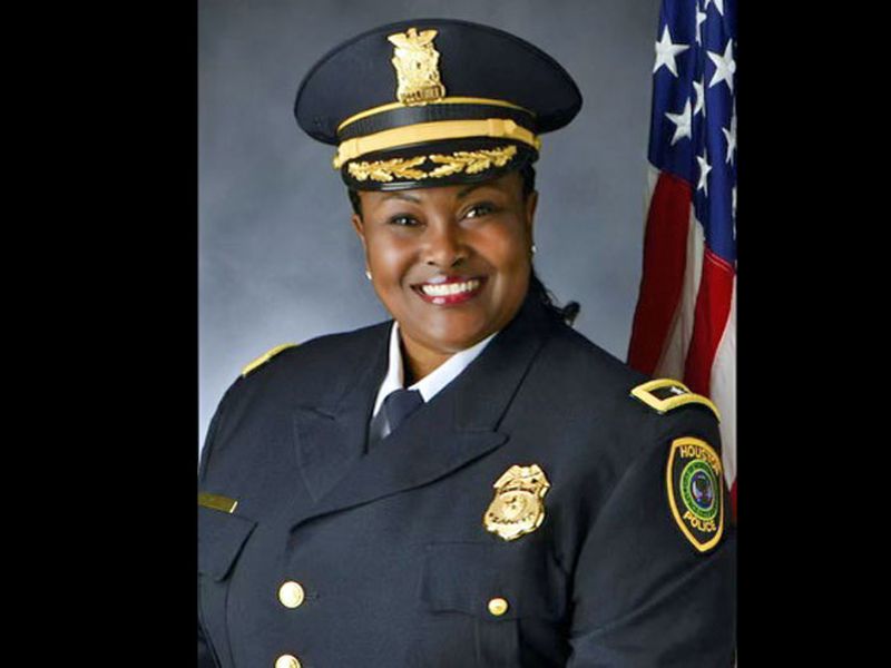 Waco swears in first black woman police chief