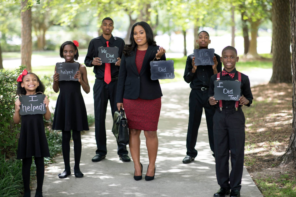 Single Black Mom With 5 Children Graduates from Law School